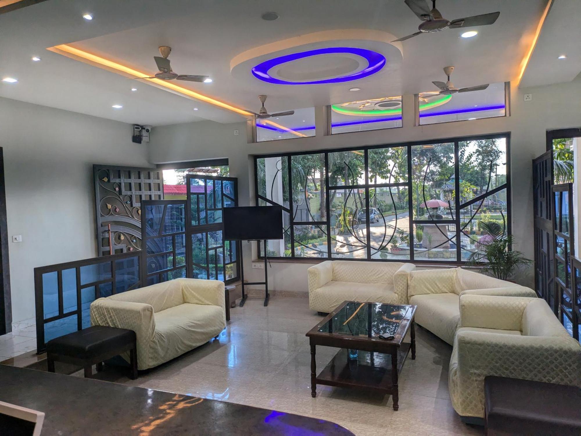 Hotel Kishori Vatika à Ramnagar  Extérieur photo